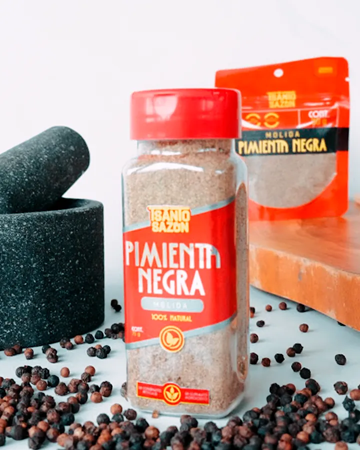 Frasco de pimienta negra Tsanto Sazón con granos de pimienta